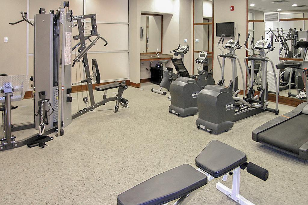 Napa Furnished Rental Apartments Square One Mississauga Room photo