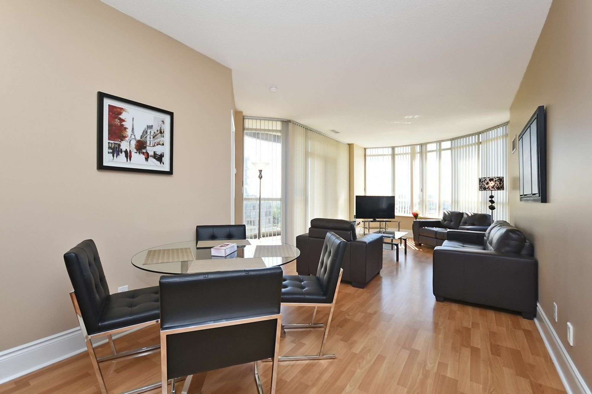 Napa Furnished Rental Apartments Square One Mississauga Exterior photo